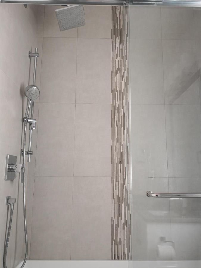 Delovely B&B White Rock Bagian luar foto