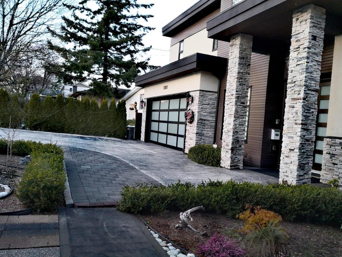 Delovely B&B White Rock Bagian luar foto